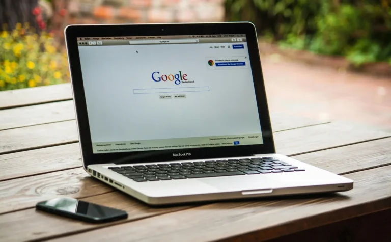 How to Choose a Domain Name: 7 Pro Tips for Getting It Right